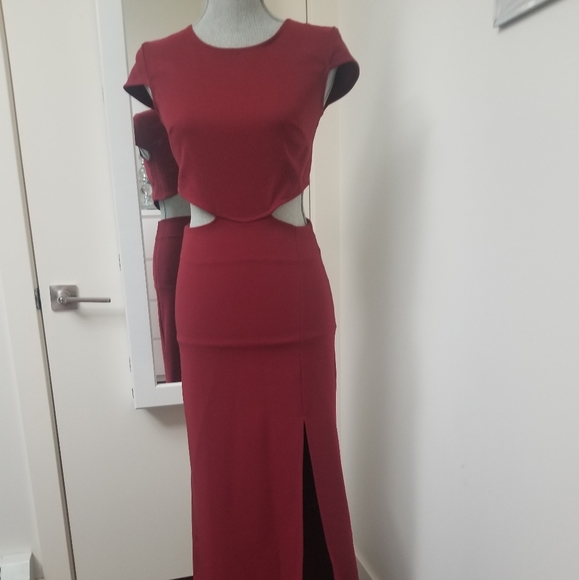 Lulu's cutout maxi dress - Picture 4 of 6